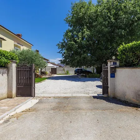 Nino-1 By Interhome Apartment Poreč