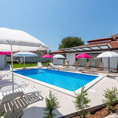 Nino-1 By Interhome Porec